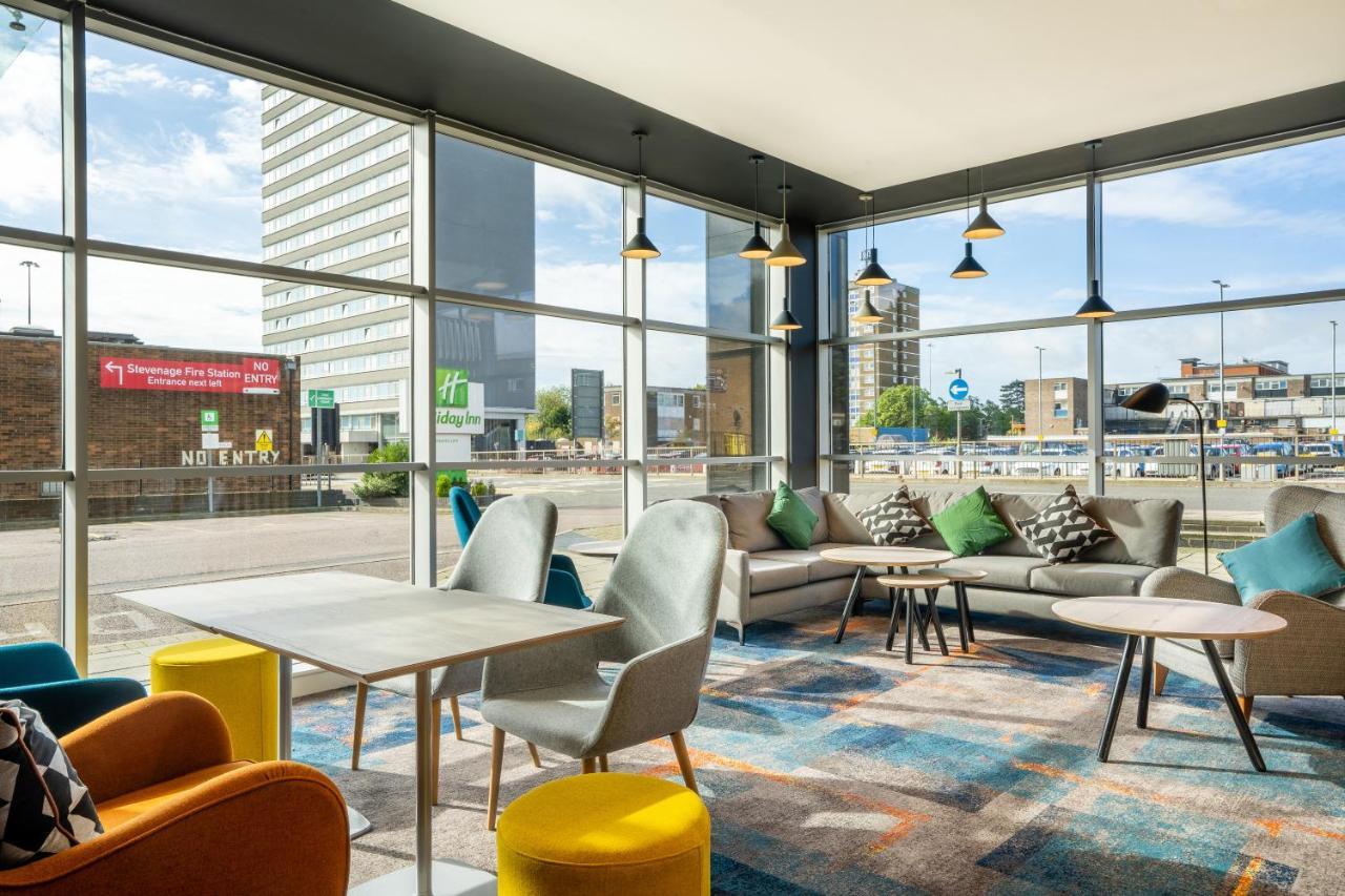 Holiday Inn Stevenage By Ihg Εξωτερικό φωτογραφία