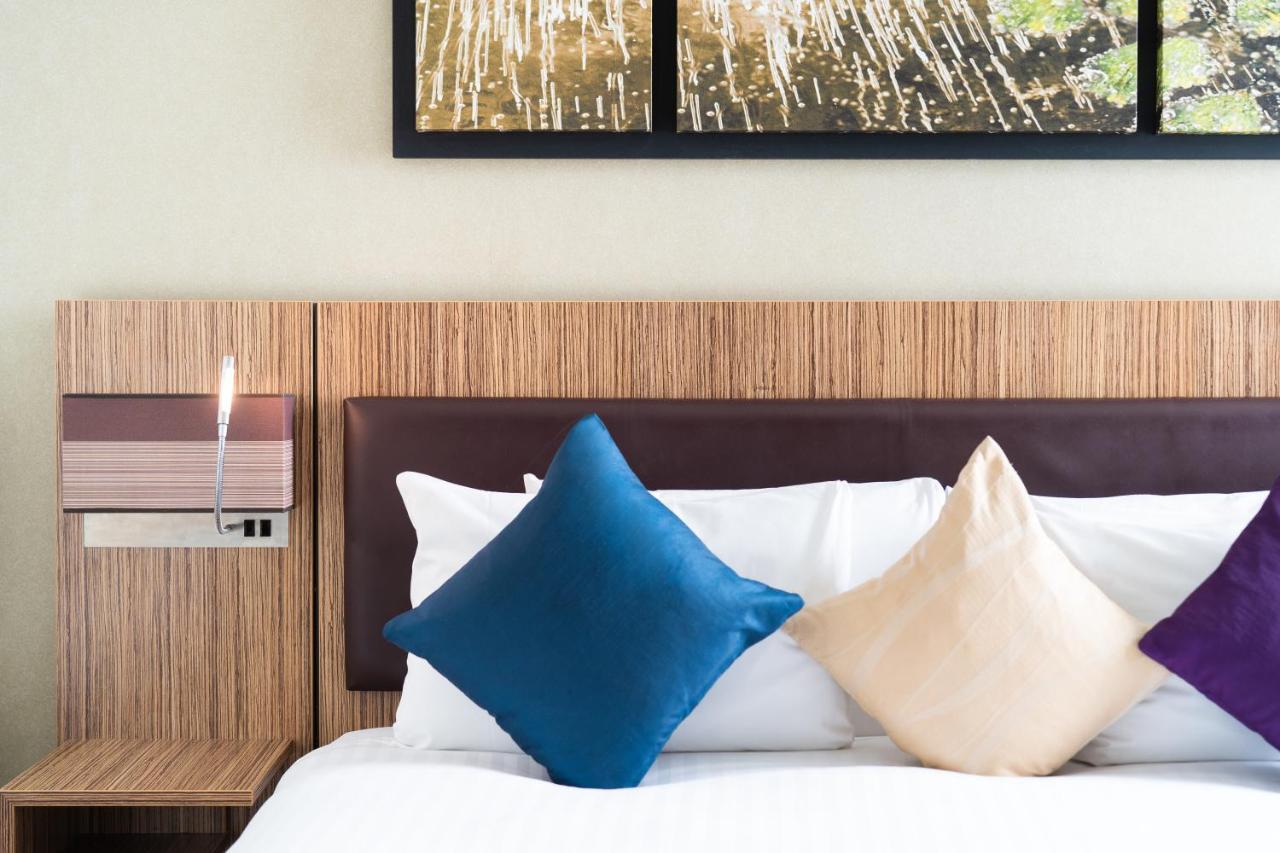 Holiday Inn Stevenage By Ihg Εξωτερικό φωτογραφία