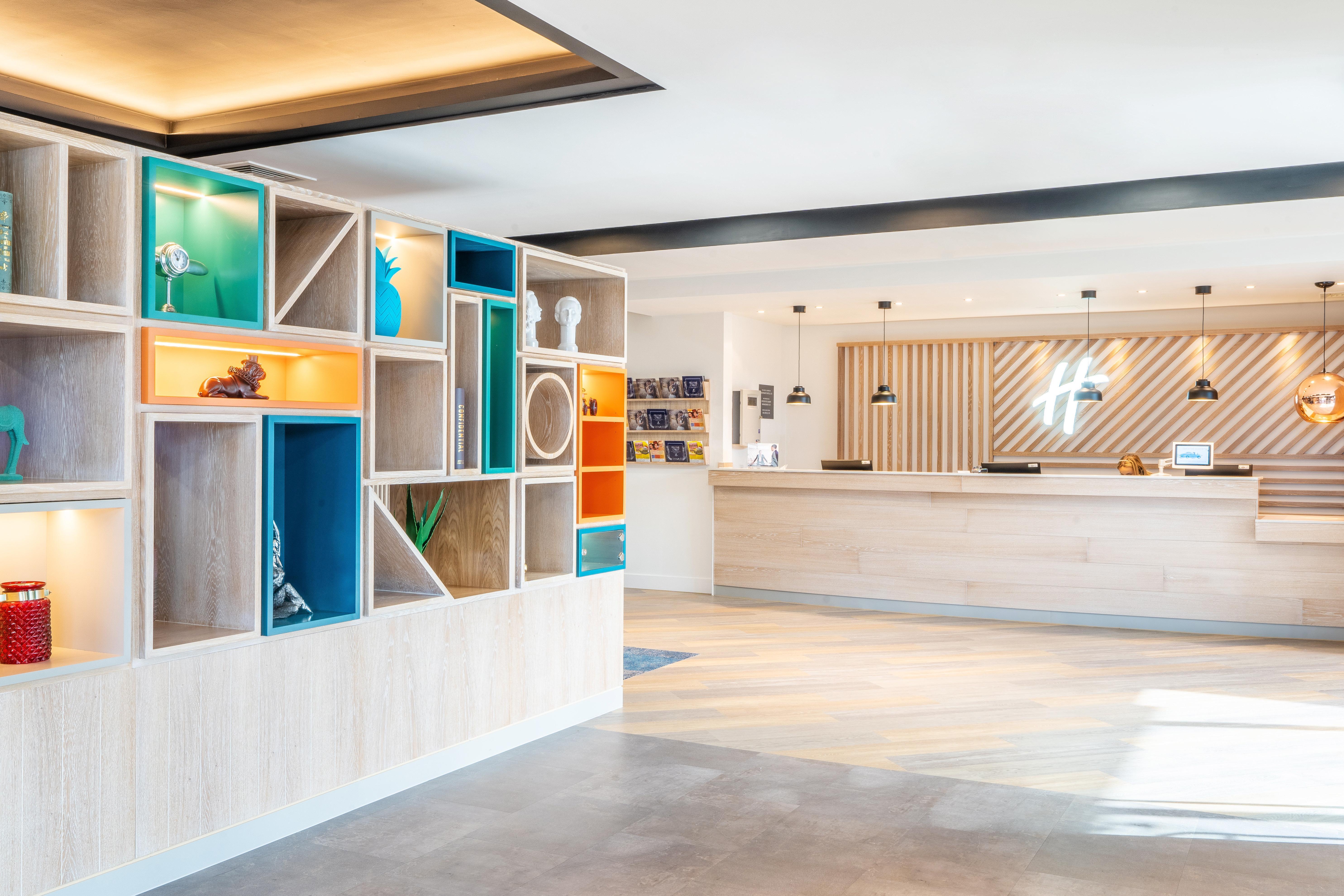 Holiday Inn Stevenage By Ihg Εξωτερικό φωτογραφία