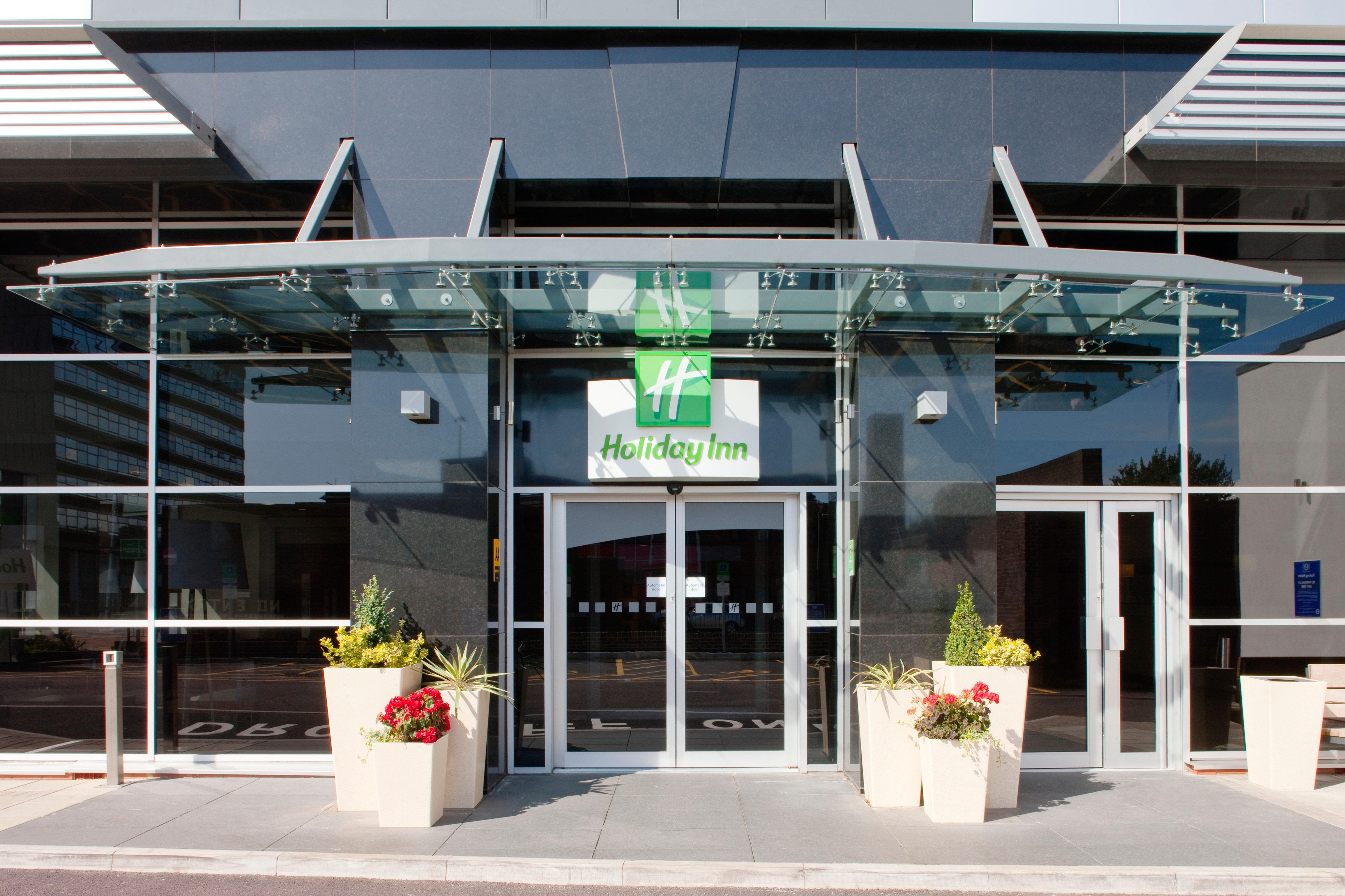 Holiday Inn Stevenage By Ihg Εξωτερικό φωτογραφία